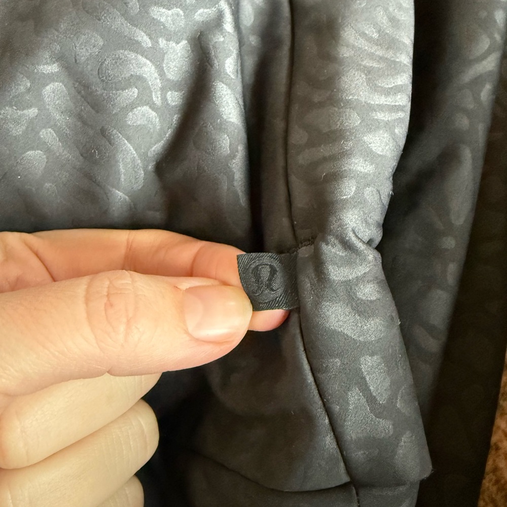 Lululemon Black Patterned Jacket - image 4